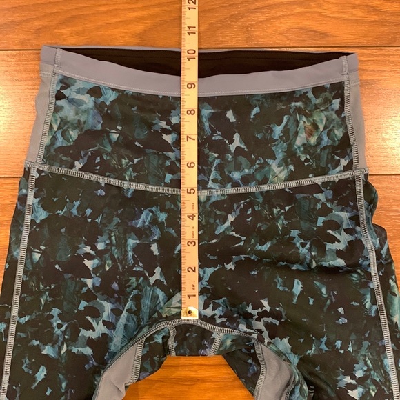Lululemon Running In The City Teal Pattern Mesh Tight Leggings - Picture 11 of 16